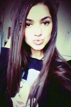 Cora – Liebliches junges Escortmodel bestellen & bumsen Cora – Liebliches junges Escortmodel bestellen & bumsen