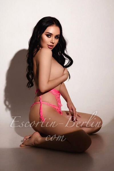 Maresa Escort in Berlin Maresa Escort in Berlin