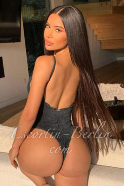 Ronny Hot Escort in Frankfurt